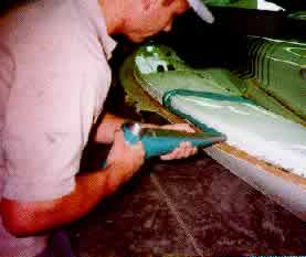 Klej metakrylowy aplikacja